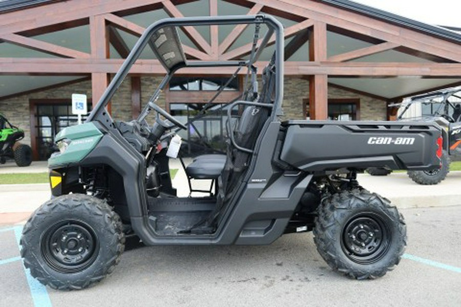 2026 Can-Am Defender HD7