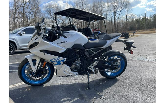 2026 GSX-8R - Suzuki