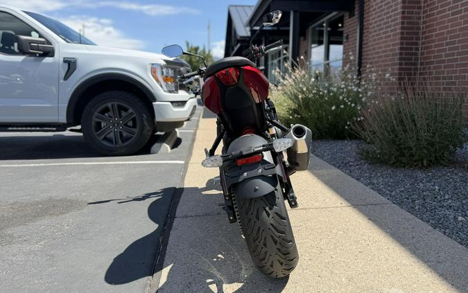 2026 Triumph Trident 800 Carnival Red