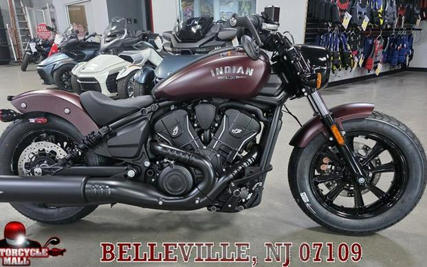2026 Indian Scout Bobber Maroon Metallic Smoke
