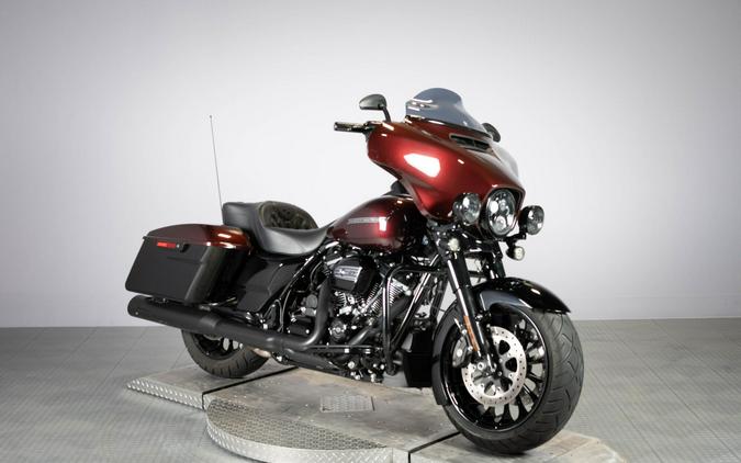 2018 Harley-Davidson Street Glide Special FLHXS