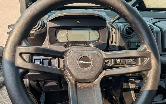 2025 Can-Am Defender Limited