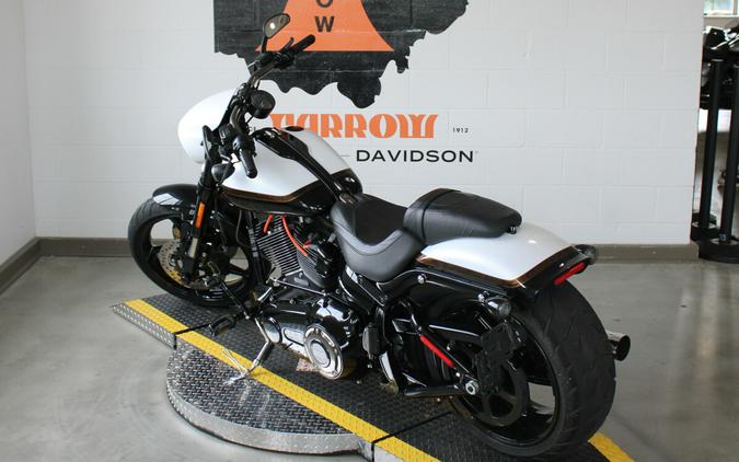 2016 Harley-Davidson CVO Pro Street Breakout FXSE