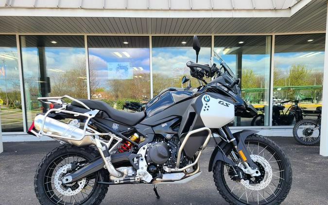 2024 BMW F 900 GS Adventure Blackstorm Metallic