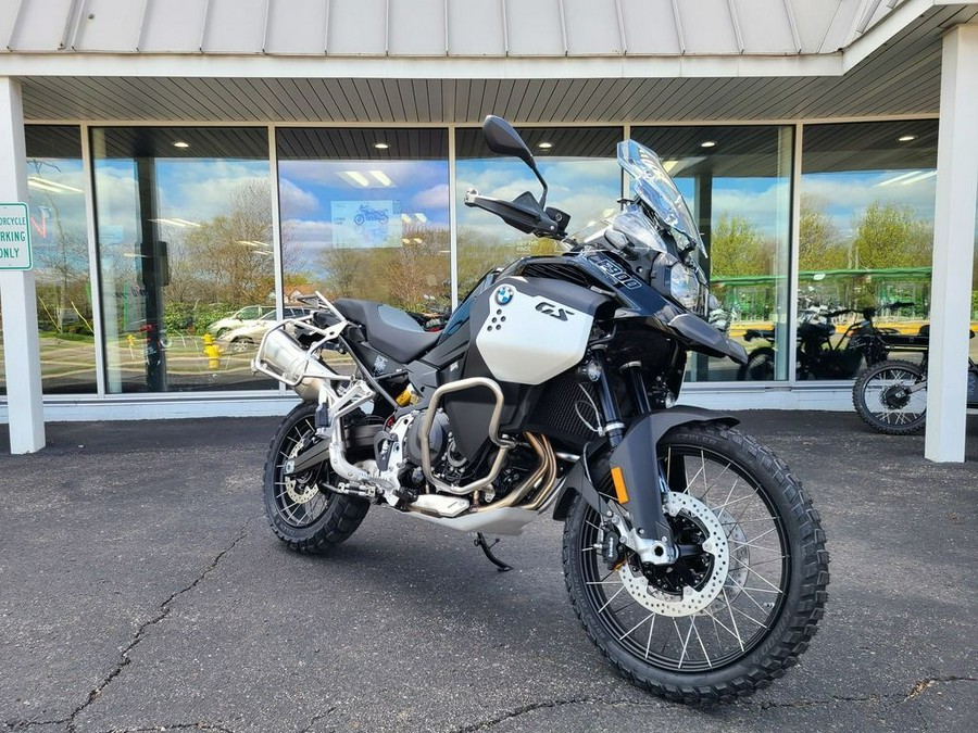 2024 BMW F 900 GS Adventure Blackstorm Metallic