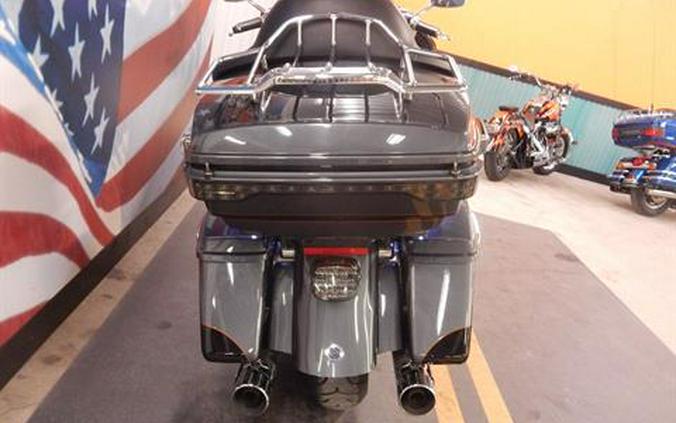 2016 Harley-Davidson CVO™ Road Glide™ Ultra