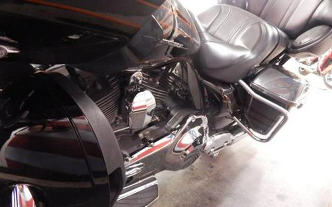 2016 Harley-Davidson CVO™ Road Glide™ Ultra