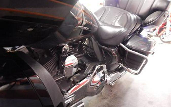 2016 Harley-Davidson CVO™ Road Glide™ Ultra