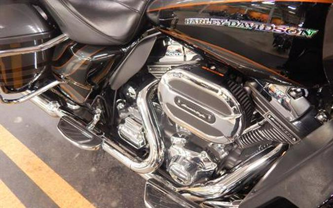 2016 Harley-Davidson CVO™ Road Glide™ Ultra