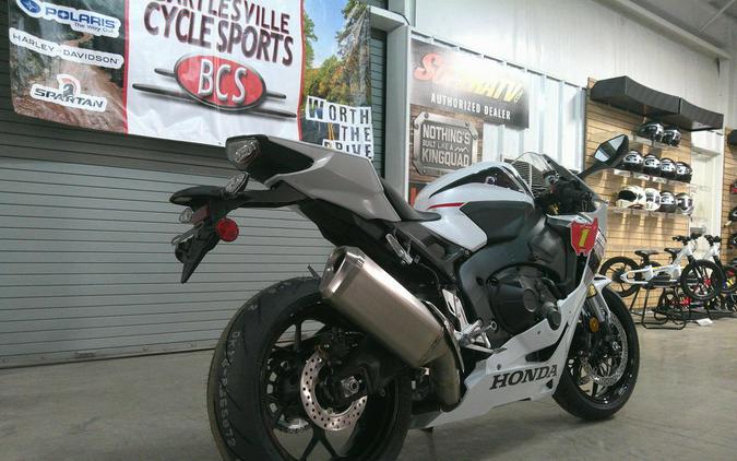 2026 Honda CBR1000RR ABS