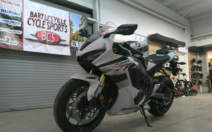 2026 Honda CBR1000RR ABS