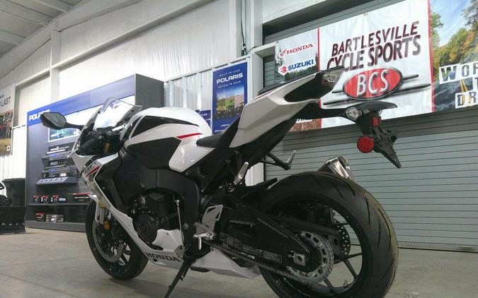 2026 Honda CBR1000RR ABS