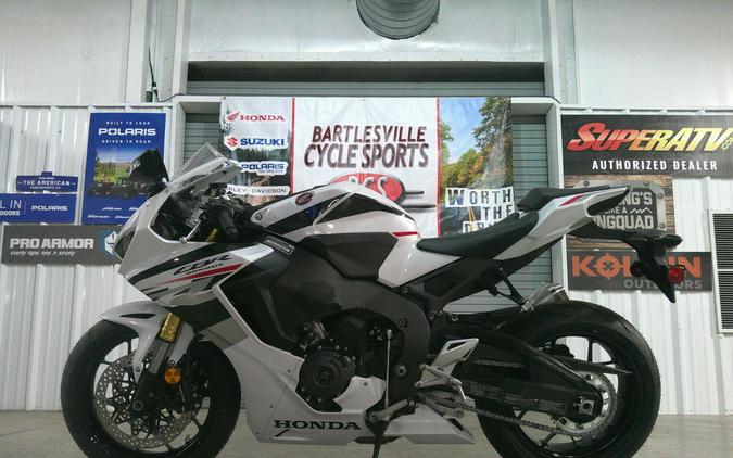 2026 Honda CBR1000RR ABS
