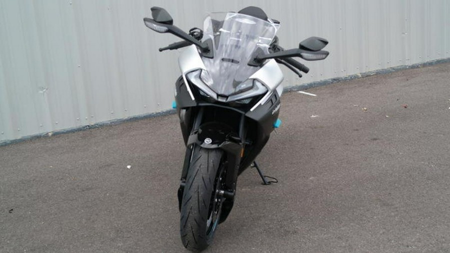 2026 CFMOTO 675SS