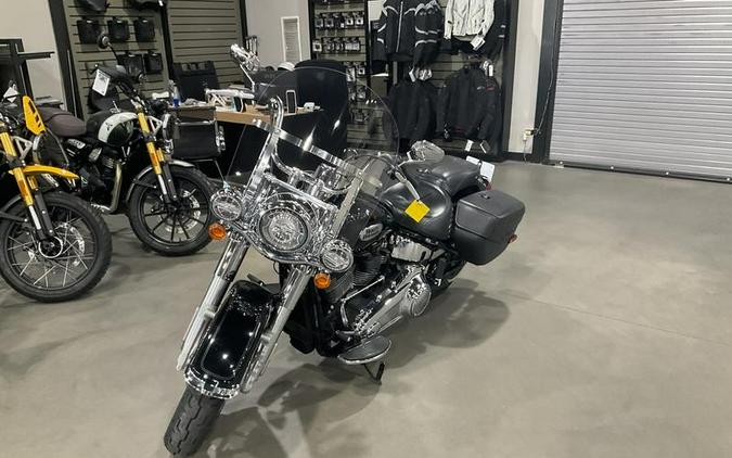2022 Harley-Davidson® FLHCS - Heritage Classic 114