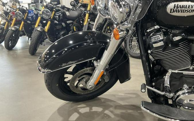 2022 Harley-Davidson® FLHCS - Heritage Classic 114