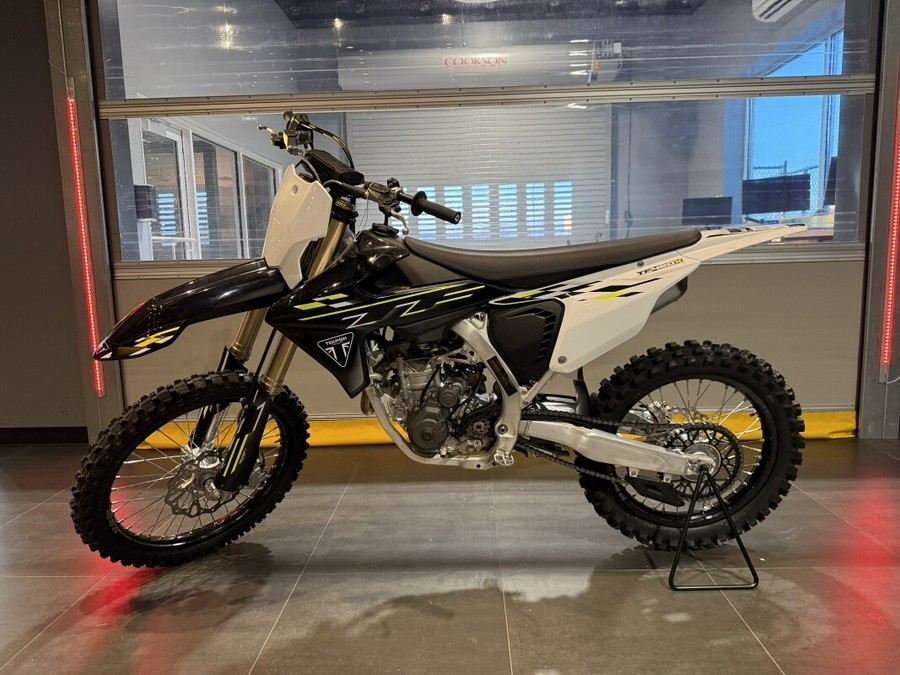 2026 Triumph TF 450-X Jet Black / Pure White