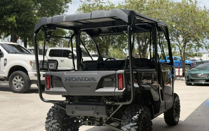 2026 Honda Pioneer 1000-5 Deluxe