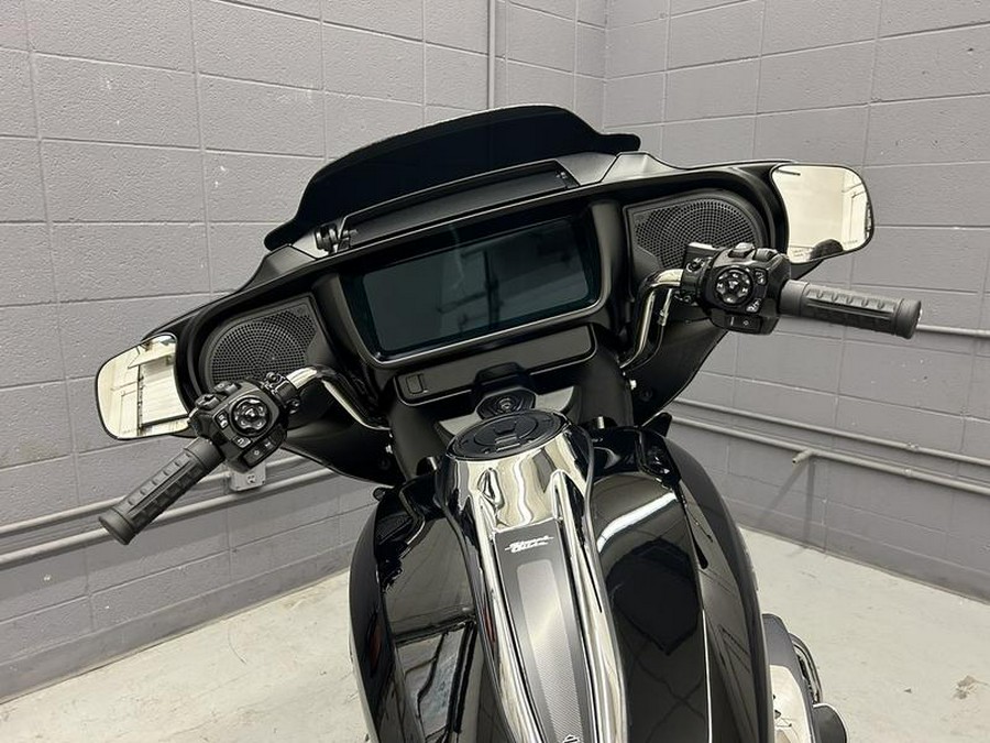 2024 Harley-Davidson® FLHX - Street Glide®