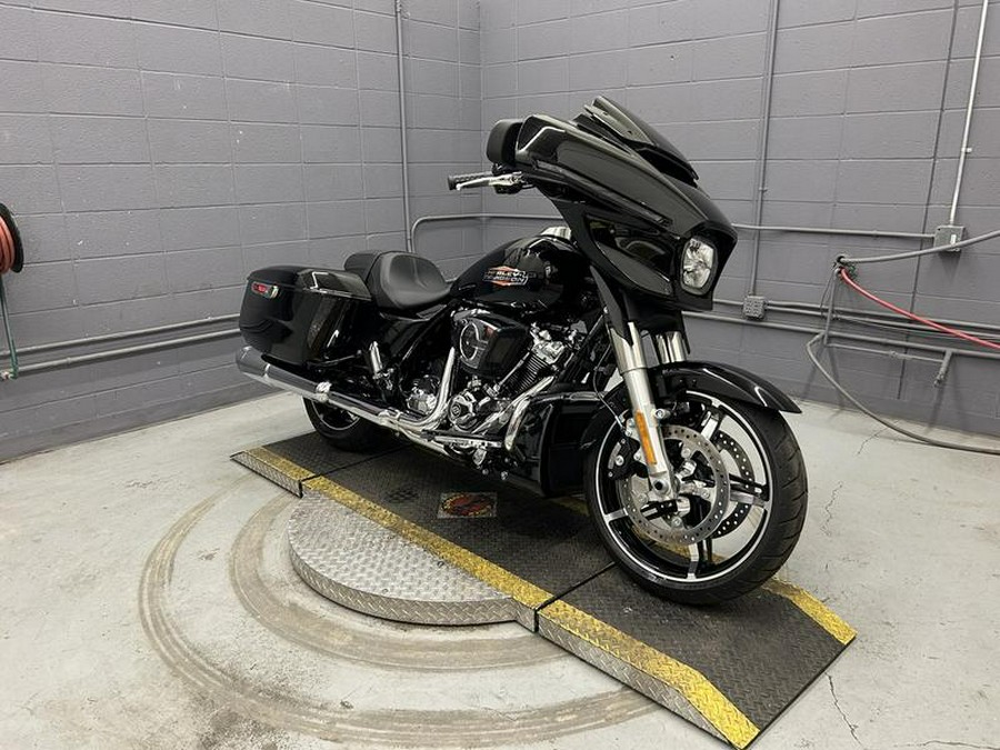 2024 Harley-Davidson® FLHX - Street Glide®
