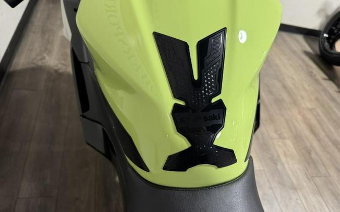 2026 Kawasaki Ninja® 500 SE ABS