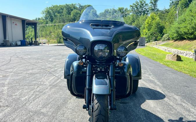 FLHTCUTG 2025 Tri Glide Ultra