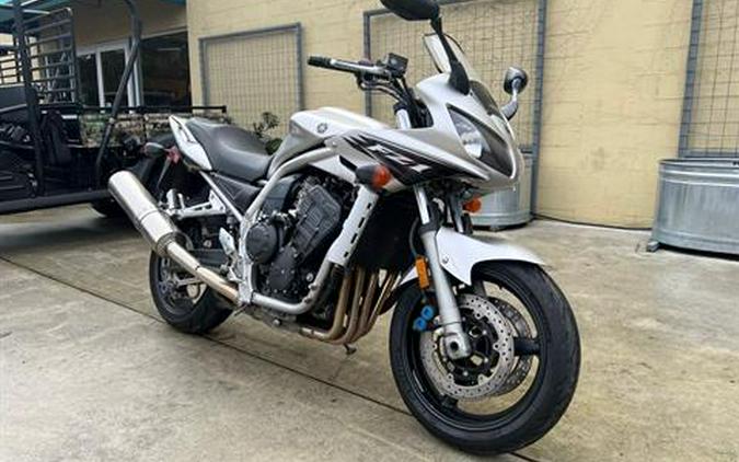 2005 Yamaha FZ1