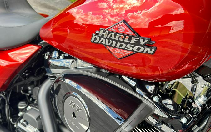 FLHX 2025 Street Glide