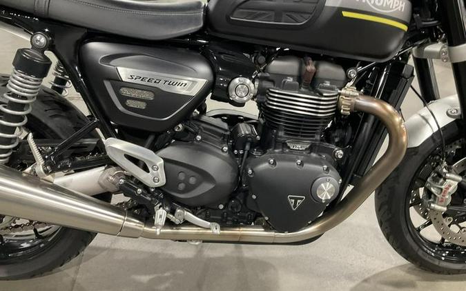 2022 Triumph Speed Twin Matt Storm Grey