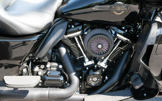 2025 Harley-Davidson Tri Glide Ultra FLHTCUTG