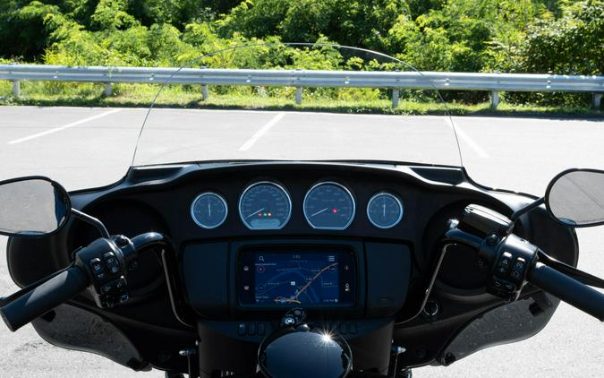 2025 Harley-Davidson Tri Glide Ultra FLHTCUTG