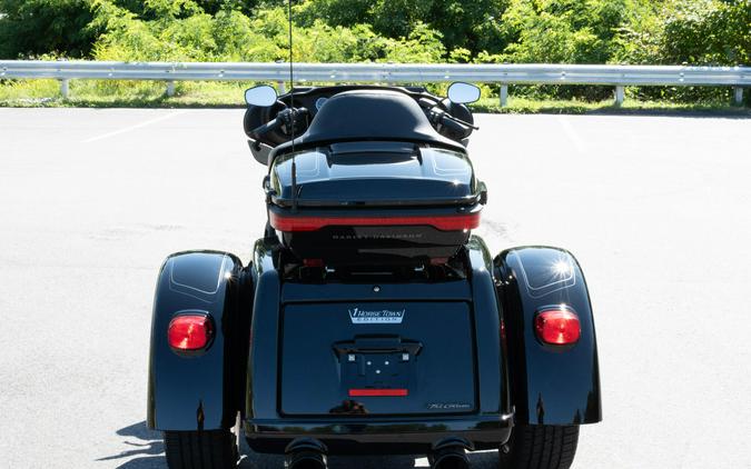 2025 Harley-Davidson Tri Glide Ultra FLHTCUTG