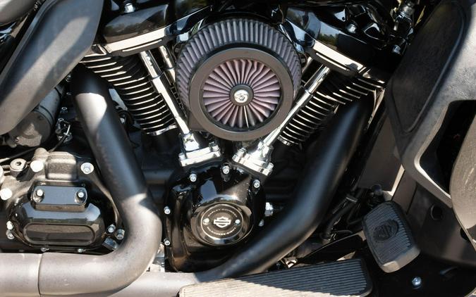 2025 Harley-Davidson Tri Glide Ultra FLHTCUTG