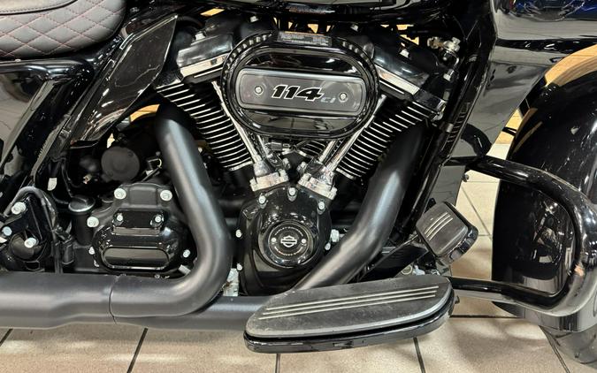 2023 Harley-Davidson® Road Glide® Special Vivid Black FLTRXS
