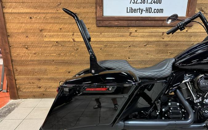 2023 Harley-Davidson® Road Glide® Special Vivid Black FLTRXS