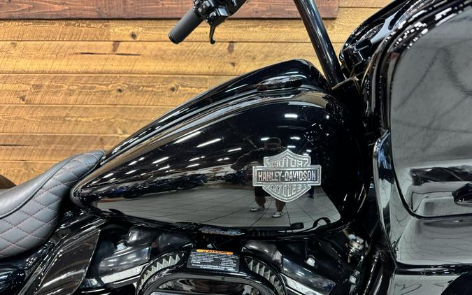 2023 Harley-Davidson® Road Glide® Special Vivid Black FLTRXS