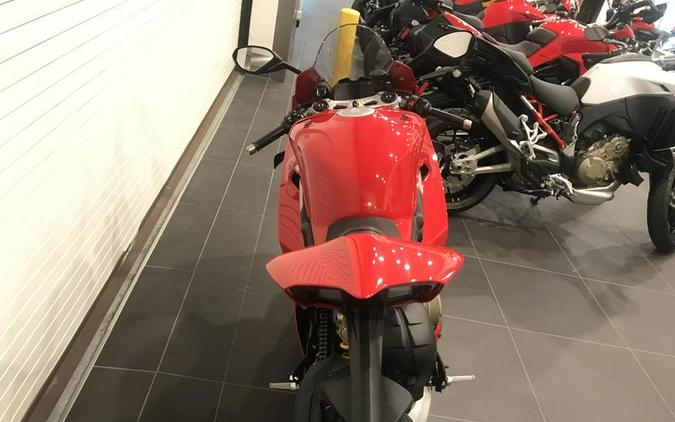 2023 Ducati Panigale V4 Ducati Red