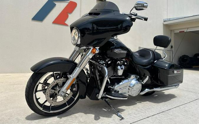 2022 Harley-Davidson® FLHX - Street Glide®