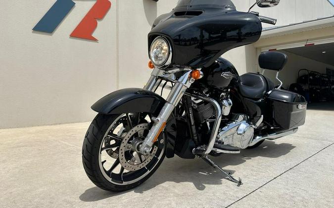 2022 Harley-Davidson® FLHX - Street Glide®