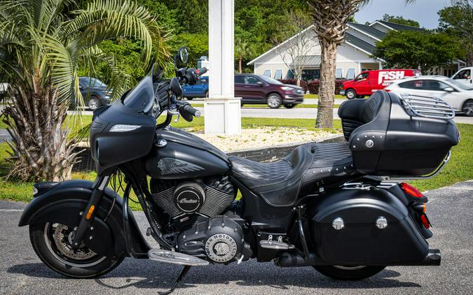 2017 Indian Motorcycle® Chieftain Dark Horse® Thunder Black Smoke