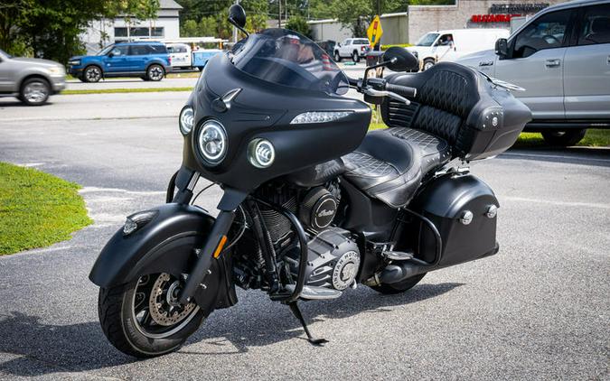 2017 Indian Motorcycle® Chieftain Dark Horse® Thunder Black Smoke