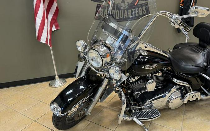 2007 Harley-Davidson® FLHRC - Road King® Classic