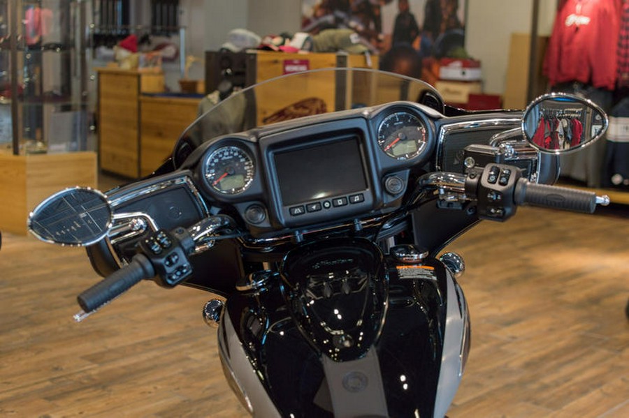 2024 Indian Motorcycle® Chieftain® Black Metallic