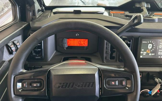 2026 Can-Am Defender MAX Limited HD11