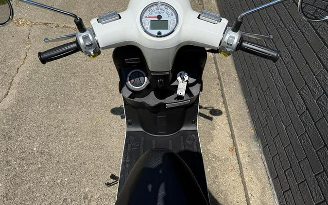 2025 Genuine Scooter Co Buddy Kick 125i