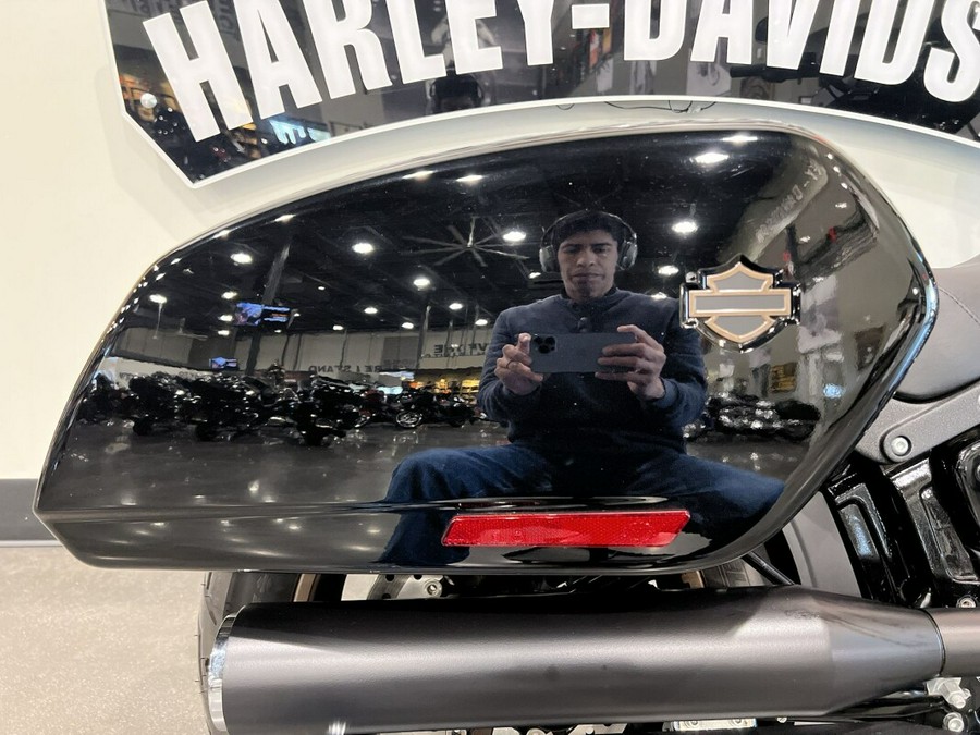 2023 Harley-Davidson Low Rider ST