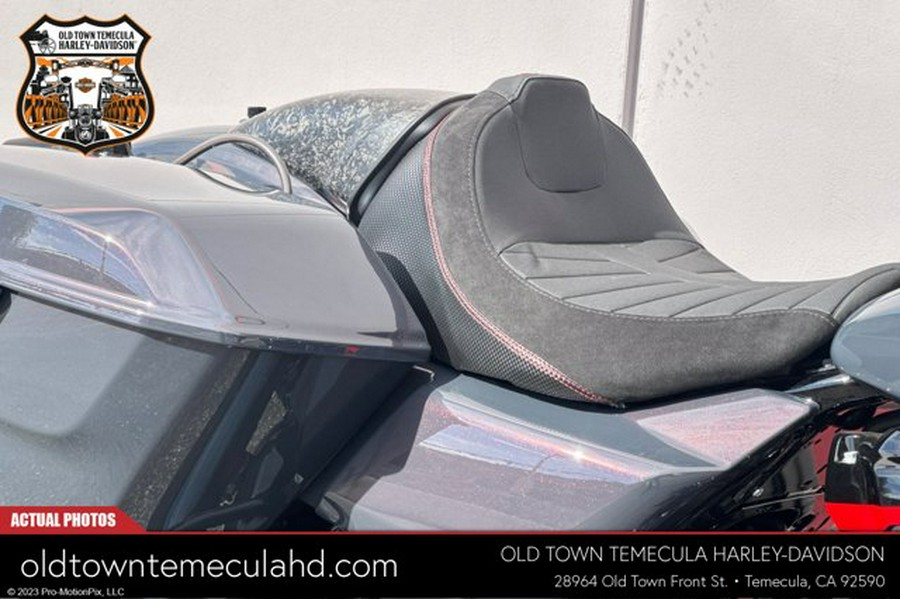 2026 Harley-Davidson FLHXSTSE