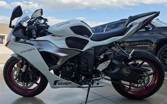 2025 Kawasaki Ninja® ZX™-6R