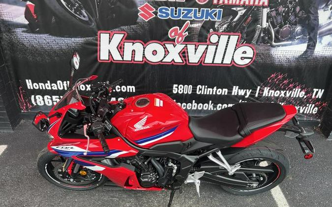 2026 Honda® CBR650R E-Clutch