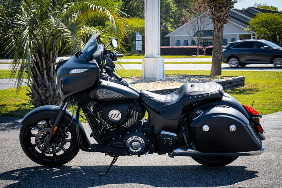 2018 Indian Motorcycle® Chieftain® Dark Horse® ABS Thunder Black Smoke